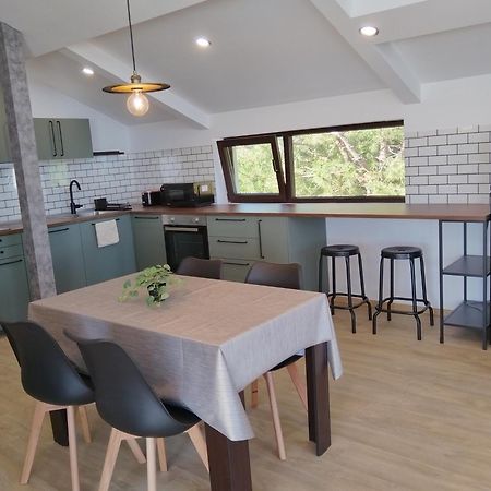 Guest House Yanita فارنا المظهر الخارجي الصورة