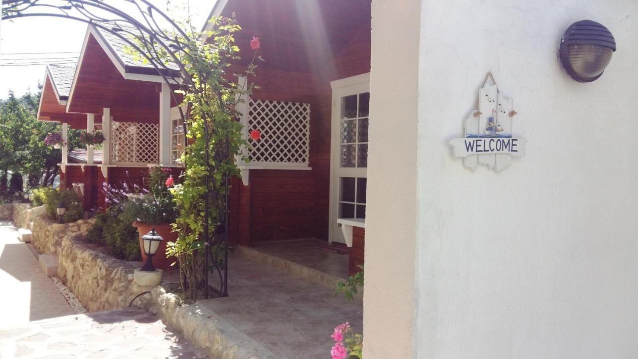 Guest House Yanita فارنا المظهر الخارجي الصورة