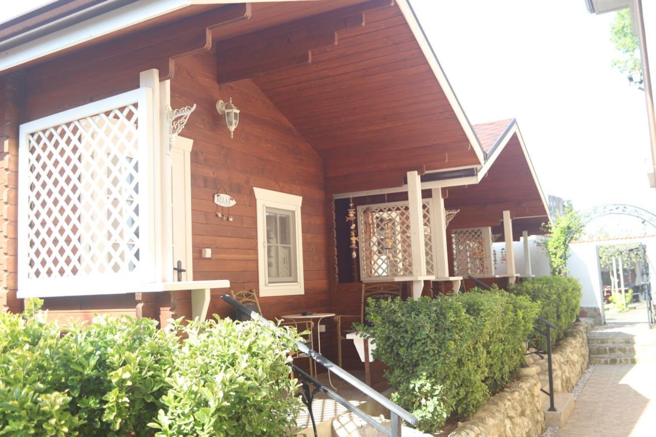 Guest House Yanita فارنا المظهر الخارجي الصورة