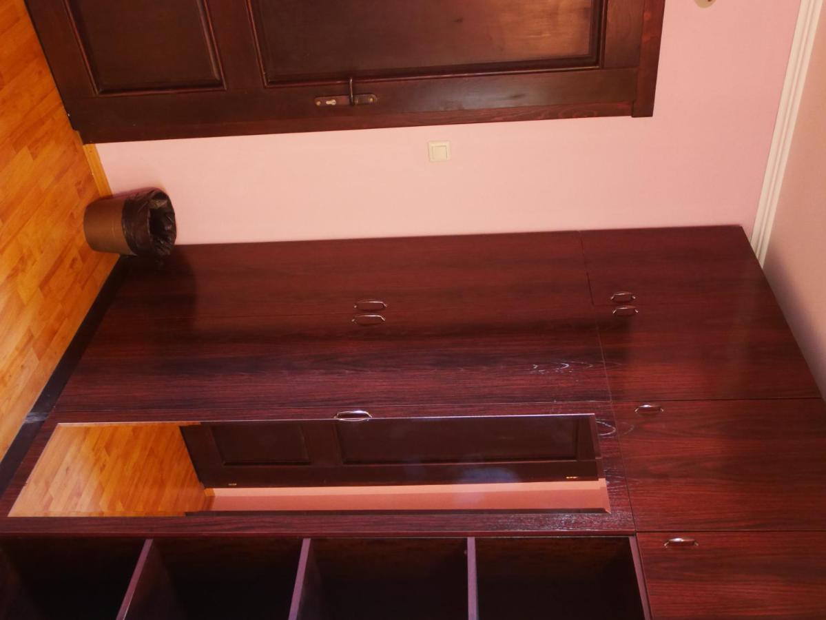 Guest House Yanita فارنا المظهر الخارجي الصورة